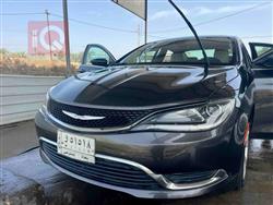 Chrysler 200
